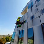 Mytí oken - Výškové práce - Lanový přístup